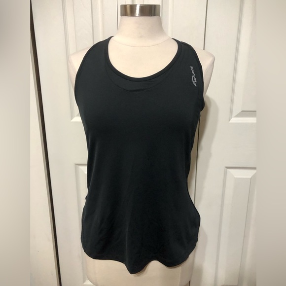 Saucony Women’s Black Workout Large Running Tank Top Built In Shelf Bra L EC - Picture 1 of 7